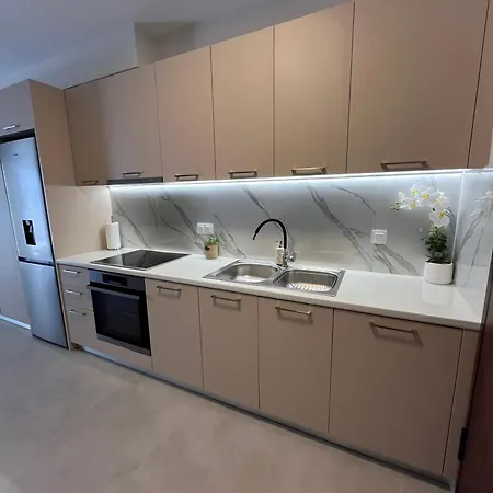 Apartament Paloma *